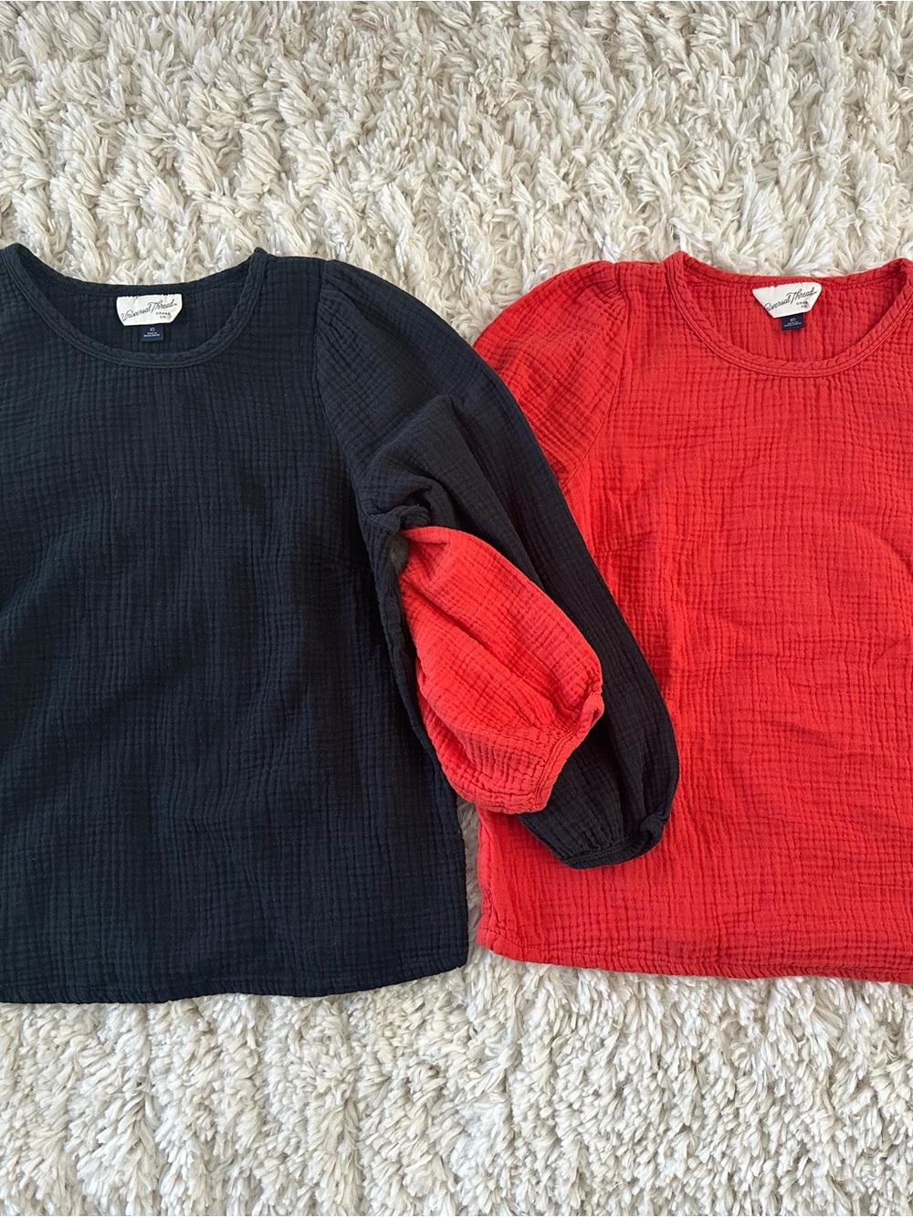 Universal Thread Long-Sleeve Gauze Tops in Black and Red - Puff Sleeve